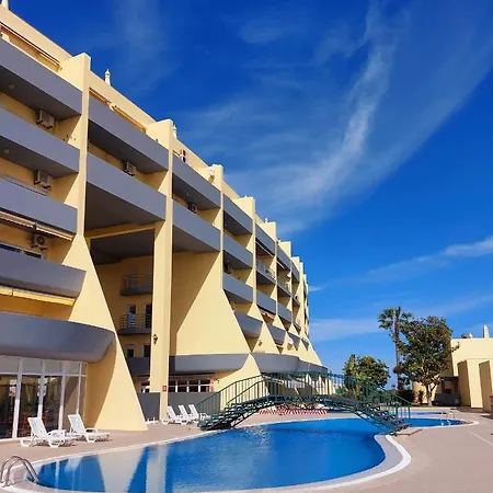 Maravilha Em - Luxury Holidays דירה *